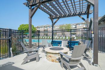 Outdoor grills and firepit