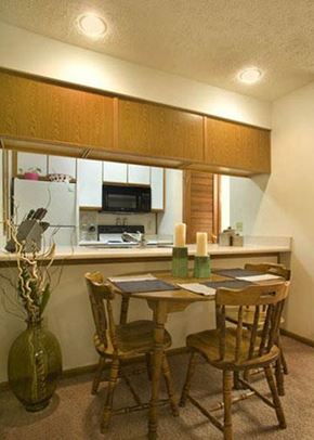Lincoln apartment for rent - kitchen bar at Packard House Apartments in Lincoln Nebraska