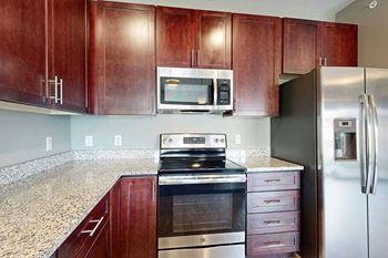 2-Bed valentina (#1001) - kitchen appliances
