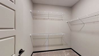 Studio penelope - walk-in closet