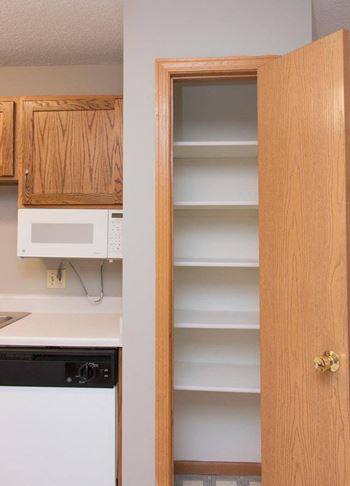Evergreen kitchen pantry