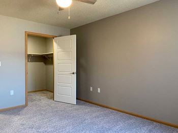 One-bed spruce (#378) - renovated - bedroom and walk-in closet