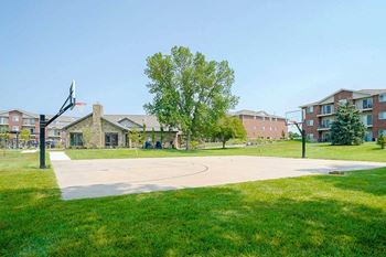 Northridge heights - amenities - basket ball court 2