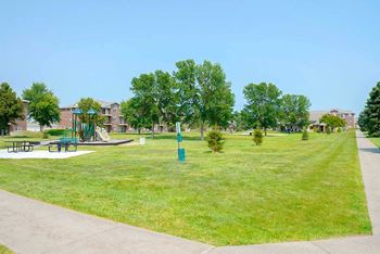 Northridge height - amenities - courtyard