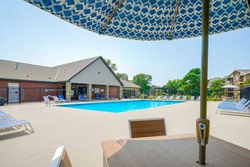 Northridge heights - amenities - pool shade