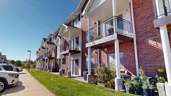 Plh - building exterior balconies