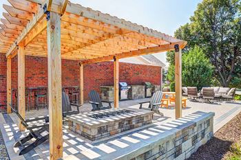Amenities - fire pit & pergola