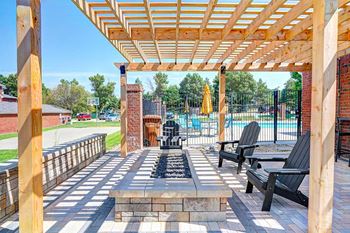 Amenities - fire pit & pergola