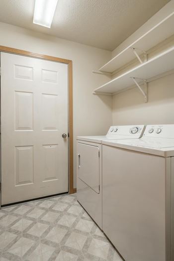 The cove laundry room