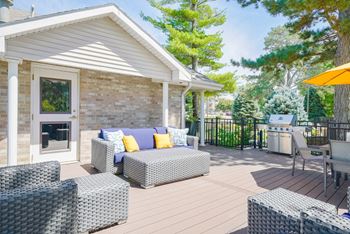 Sun deck