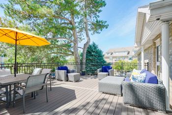 Sun deck