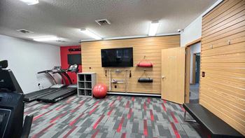 Amenities - fitness center