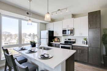 Nokomis - 2 bed - 715 sq. Ft.