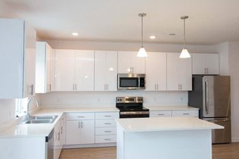 Reuben - 1 bedroom - #222