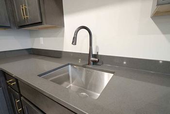 1-Bed meadowlark #327 (dark cabinets) - kitchen sink