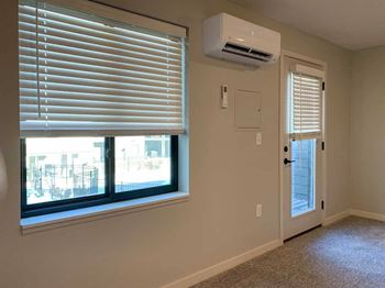 Studio hummingbird (#207) - living area window