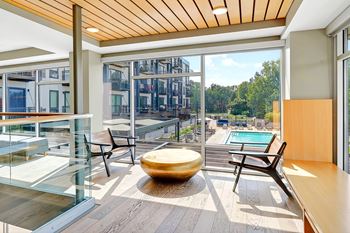Amenities - sky lounge