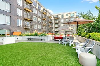 Amenities - zen garden green space