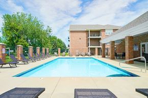 Lincoln apartment for rent - the swimming pool at Williamsburg Park Apartments