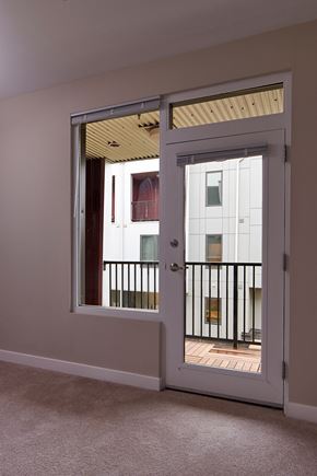 Baltimore townhouse for rent - entrance