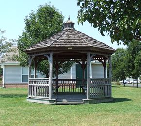 Salisbury apartment for rent - gazebo