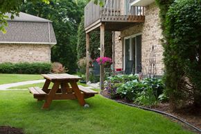 Chelsea apartment for rent - patio1