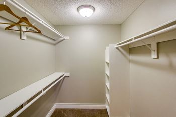*Large closet