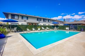 Escondido apartment for rent - the swimming pool at our hotel