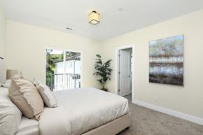 Pomona apartment for rent - Meridian at Phillips Ranch Apartments in Pomona California