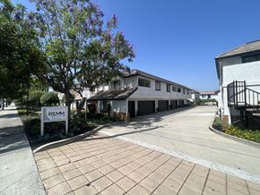 Covina apartment for rent - Charter Oaks Apartment Homes