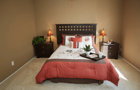 Orange apartment for rent - Towne Centre at Orange Apartment Homes in California near Anaheim featuring one bedroom, two bedroom and three bedroom apartments.