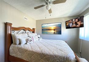 Costa Mesa townhouse for rent - The Wilson Apartments in Costa Mesa, California featuring 2 bedroom apartments and swimming pool.