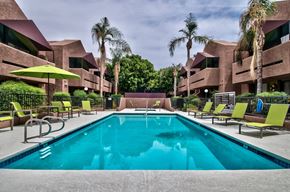 Palm Springs apartment for rent - Swimming Pool at Desert Flower Apartment Homes.