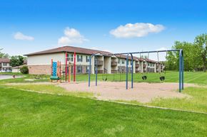Carbon Cliff apartment for rent - Community