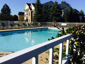 Fairlawn apartment for rent - Park Hill at Fairlawn Apartments Akron, Ohio Pool