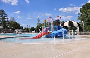Clayton townhouse for rent - LionsGate Pool