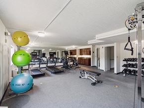 Omaha apartment for rent - Gym