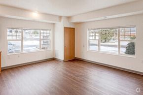 Eden Prairie apartment for rent - Living Room at Trail Pointe Ridge, Eden Prairie, 55344