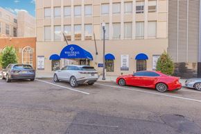 Jackson apartment for rent - Capitol Street Entrace