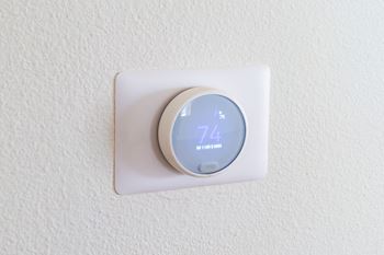 Smart thermostat