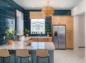 Fountain Hills apartment for rent - at Pillar at Fountain Hills clubhouse with kitchen and bar seating