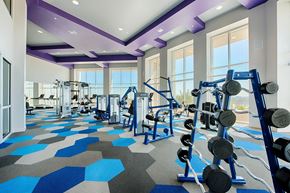 Scottsdale apartment for rent - Workout while looking at the views of Scottsdale at The View at Cascade Apartments, Arizona