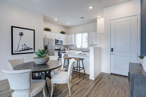 Peoria apartment for rent - Elegant Dining Space at Pillar Lago