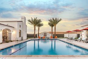 Fountain Hills apartment for rent - Pillar at Fountain Hills Relaxing pool with palm trees
