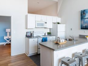 Philadelphia apartment for rent - An open-concept modern kitchen at Kardon Atlantic