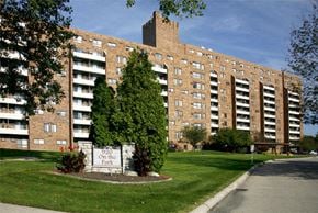 Troy apartment for rent - 920 Exterior 2