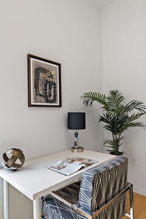 Detroit apartment for rent - Table and chair at The Freelon at Sugar Hill, Detroit, MI  48201