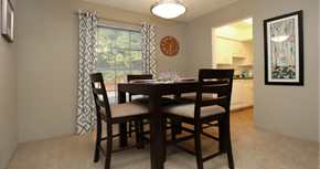 Houston apartment for rent - Spacious dining room and bright white kitchens at Plantation apartments in Houston.