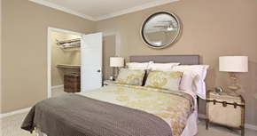 Omaha apartment for rent - Spacious bedroom with large walk-in closet and 9-foot ceilings at The Biltmore Apartments in Omaha, Nebraska