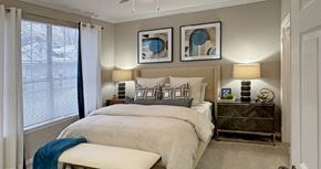 Urbandale apartment for rent - Luxury apartments with spacious bedrooms with attached bathrooms and walk-in closets at Saddlebrook apartments in Urbandale Iowa